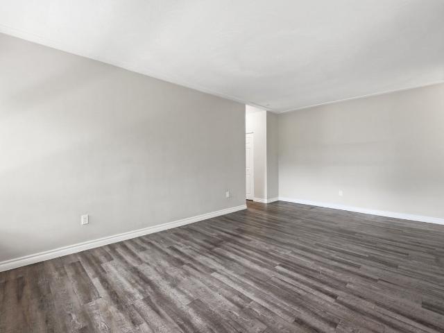Apartment for rent in Strathcona, Hamilton