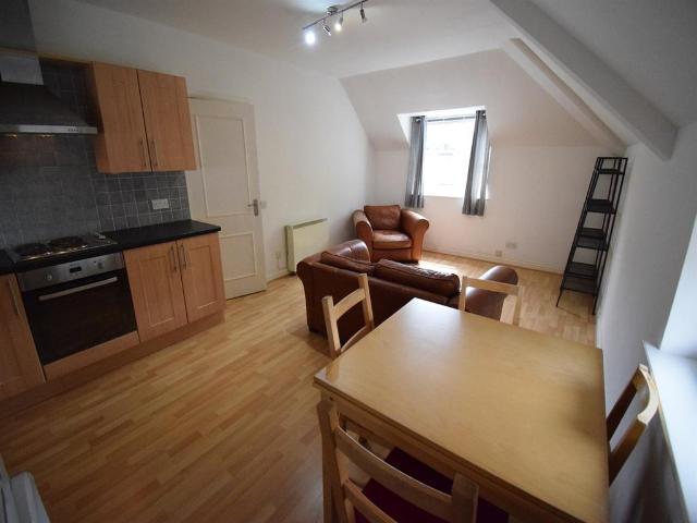 House for rent in Plasnewydd, Cardiff