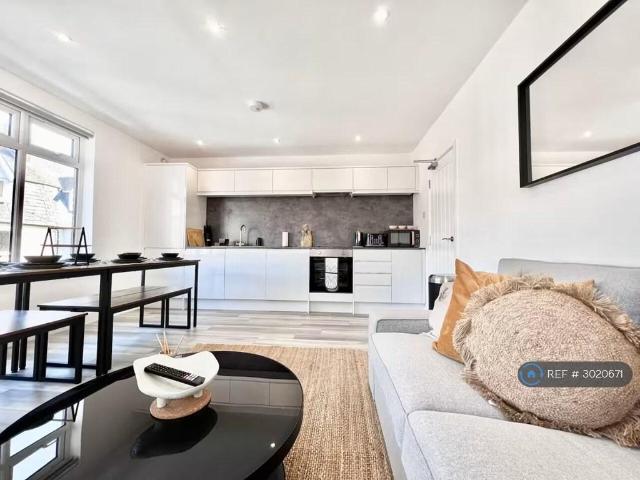 Apartment for rent in Rodwell, Weymouth