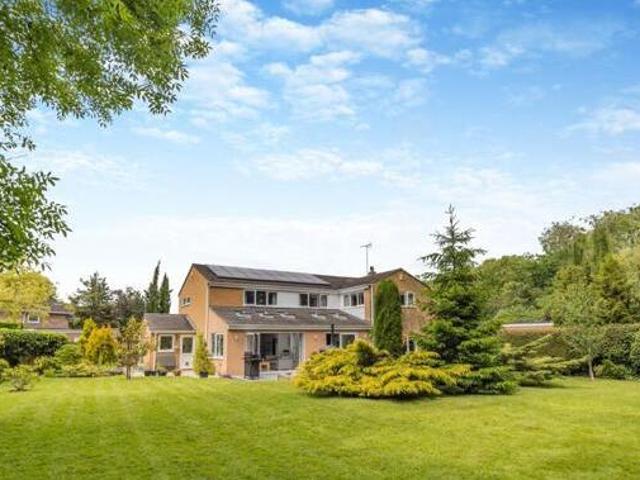House for sale in Peterborough, Cambridgeshire and Peterborough