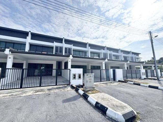 Terraced House for sale in Kuching