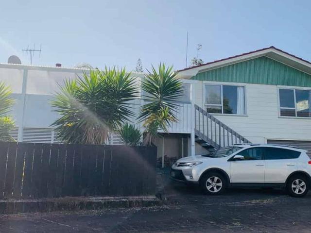 House for rent in Sunnynook