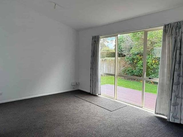 House for rent in Sunnynook, Oroua County