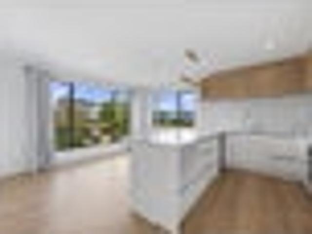 House for sale in Sunnynook