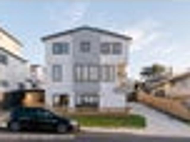 Townhouse for sale in Wairau Valley