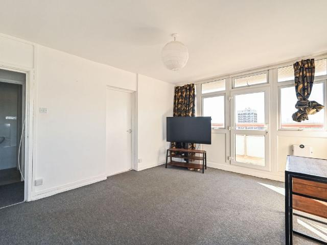 House for rent in London Borough of Newham, Greater London