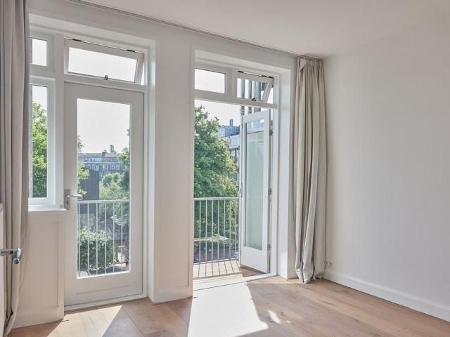 Appartement te huur in Zuid, Amsterdam