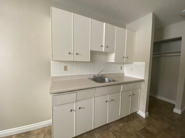 Apartment for rent in Wedgewood, Alberta