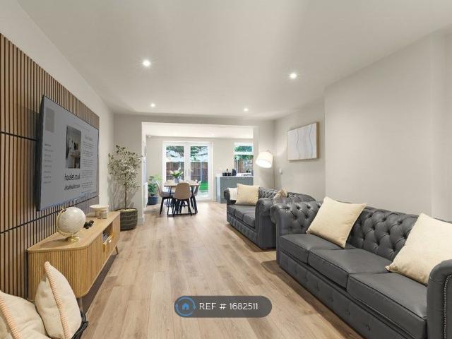 House for rent in North Watford, Hertfordshire