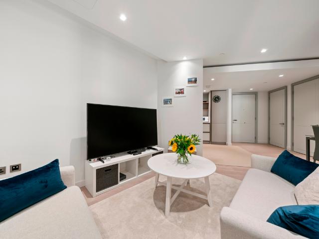 Apartment for rent in Paddington, Greater London