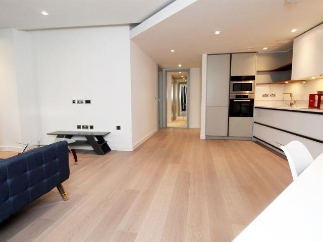 Apartment for rent in Paddington, Greater London