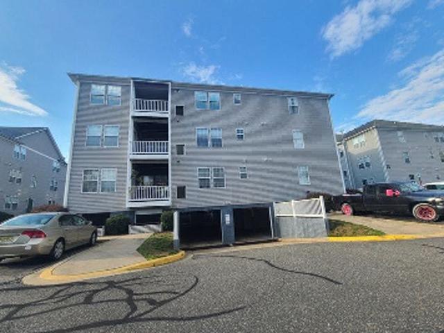 Condo for sale in California, Maryland