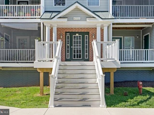 Condo for sale in California, Maryland