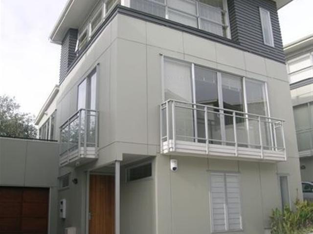 House for rent in Westmere