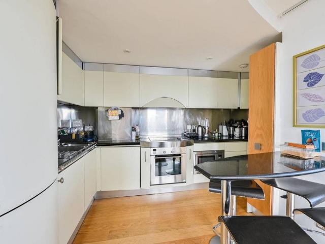 Apartment for rent in Greater London