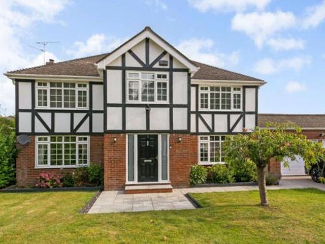 House for sale in Daws Hill, Cressex