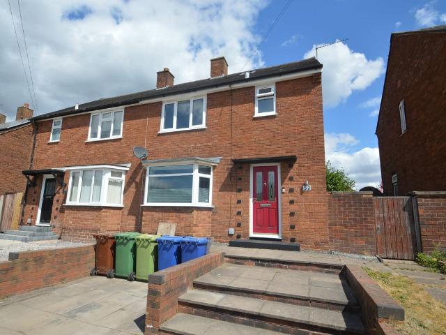 House for rent in Broomhill, Chadsmoor