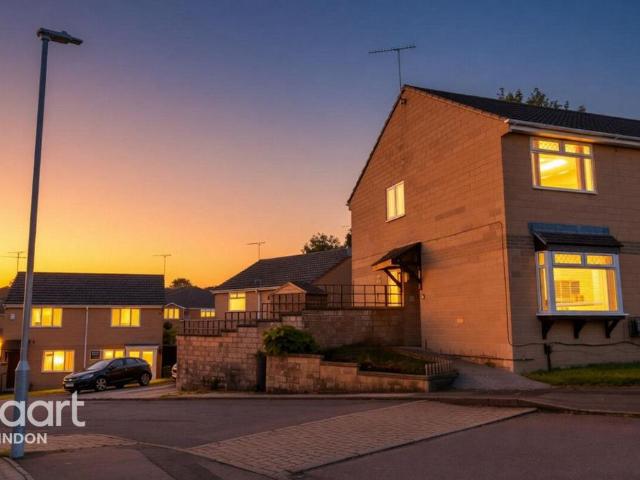 House for rent in Toothill, Swindon