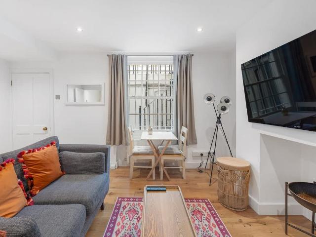Apartment for rent in Greater London