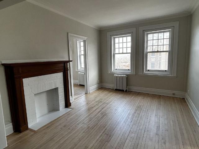 Apartment for rent in Westmount, Quebec