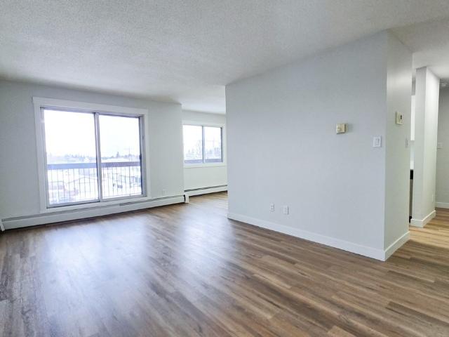 Apartment for rent in Wedgewood, Alberta