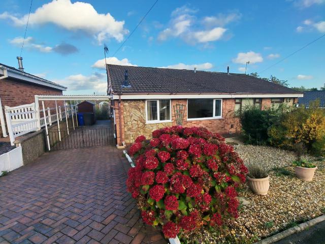 House for rent in Packmoor, Stoke-on-Trent