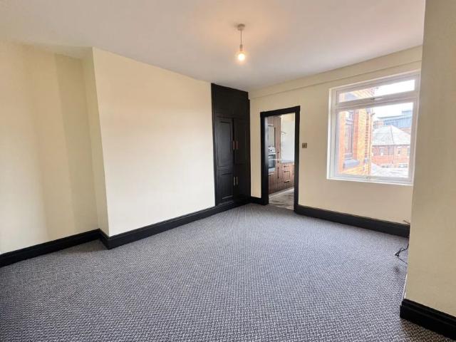 Apartment for rent in Eastmoor, West Yorkshire