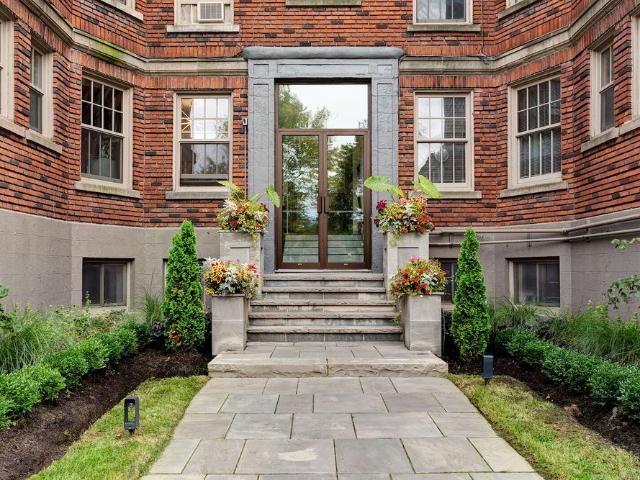 Apartment for rent in Westmount, Quebec