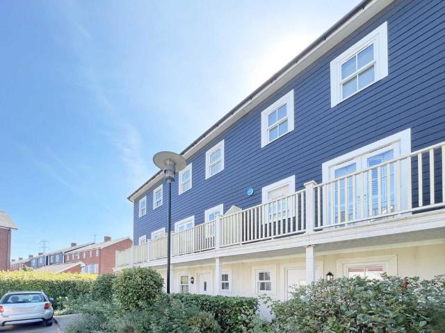 House for rent in Worcester Park, Greater London