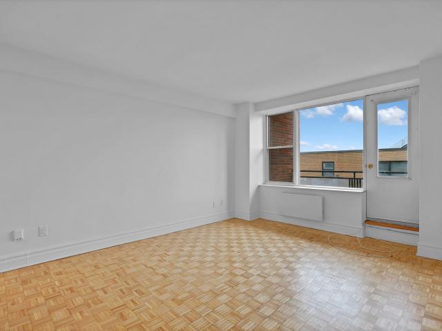 Apartment for rent in Westmount, Quebec
