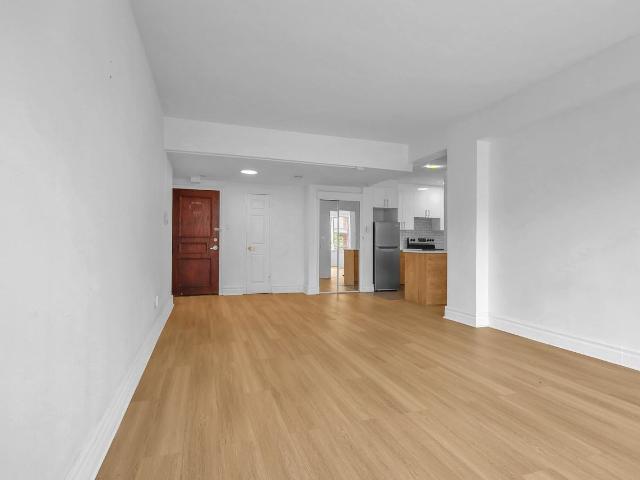 Apartment for rent in Westmount, Quebec