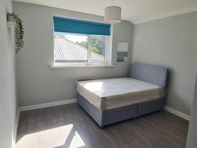 Room for rent in Well Hall, Greater London