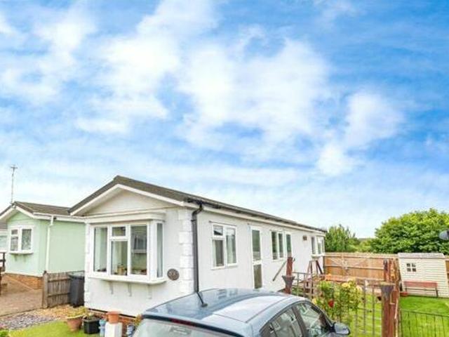 House for sale in Leighton-Linslade, Leighton Buzzard
