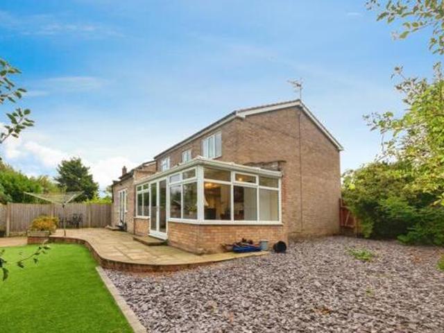 House for sale in Holme Hall Estate, Chesterfield