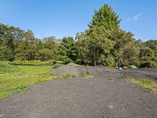 Land for sale in Weston, Connecticut