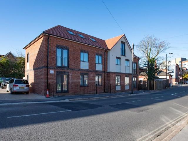Apartment for rent in Woolston, City Of Southampton