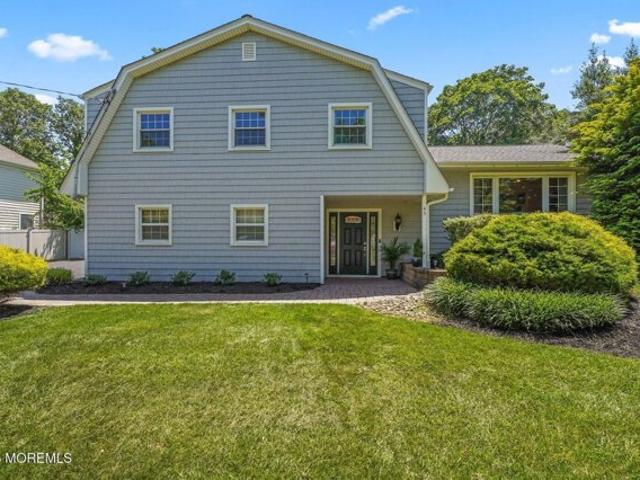 House for sale in Eatontown