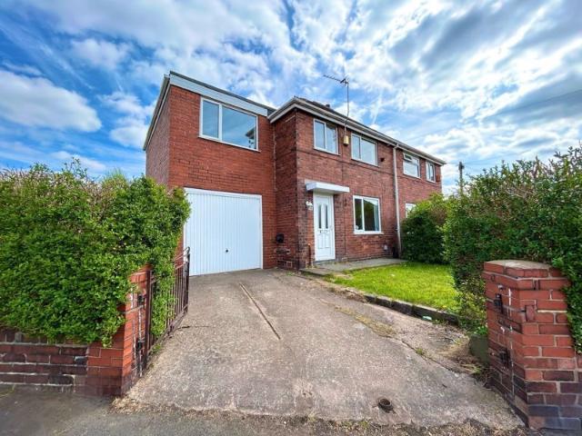 House for rent in Higher Irlam, Salford
