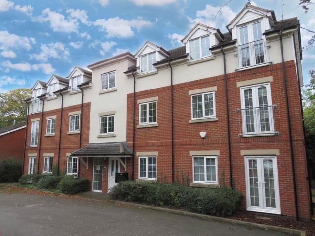 Apartment for rent in Beaconside, Baswich