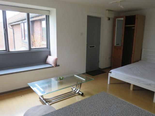 Apartment for rent in Studlands Park, Chedburgh