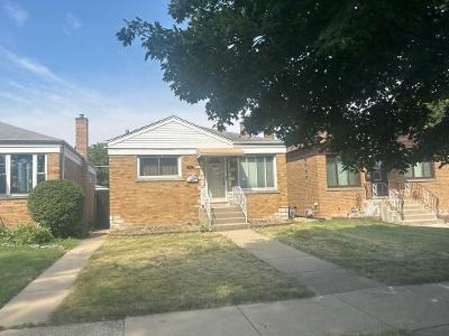 House for sale in Illinois