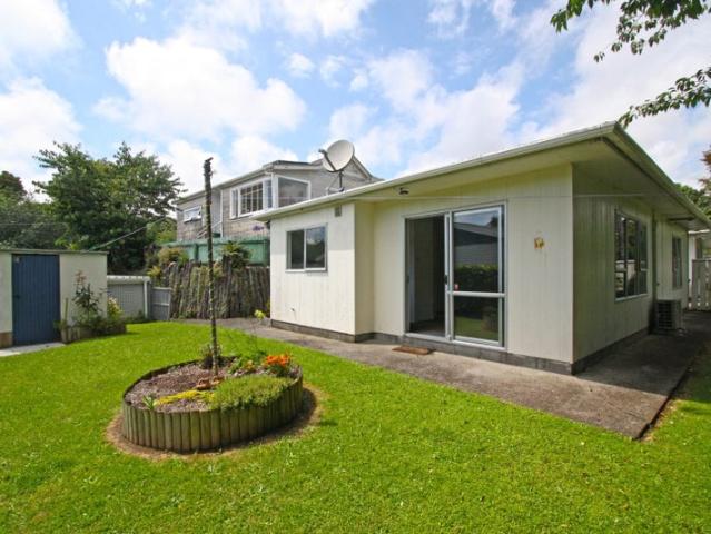 Apartment for rent in Hillsborough, Taranaki
