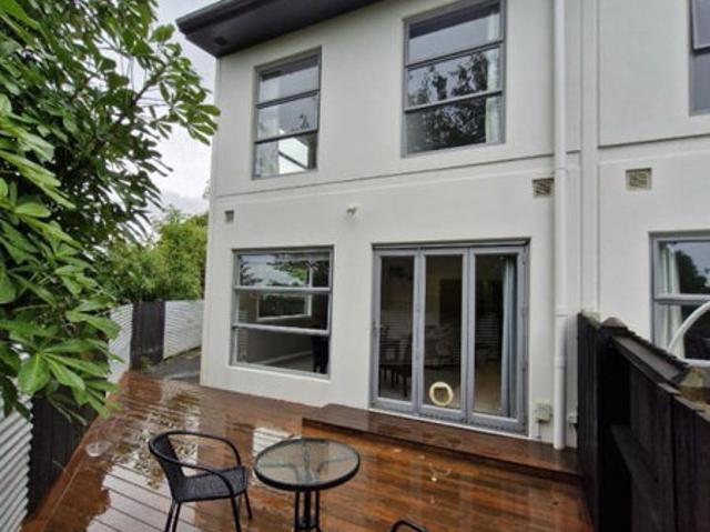Apartment for rent in Hillsborough, Taranaki