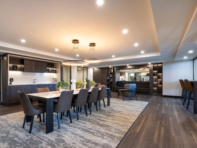Apartment for rent in Pointe-claire, Quebec