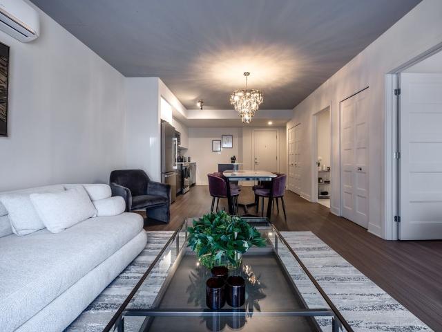 Apartment for rent in Pointe-claire, Quebec