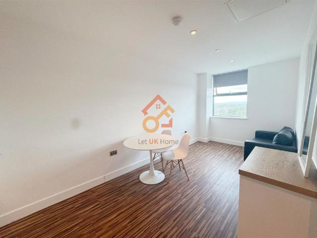 Apartment for rent in Two Mills, Cheshire