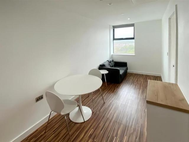 Apartment for rent in Old Trafford, Trafford Park