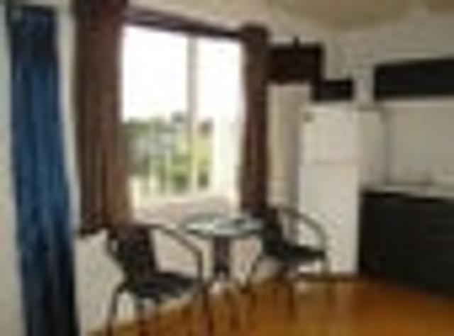 Apartment for rent in Fairdown, West Coast