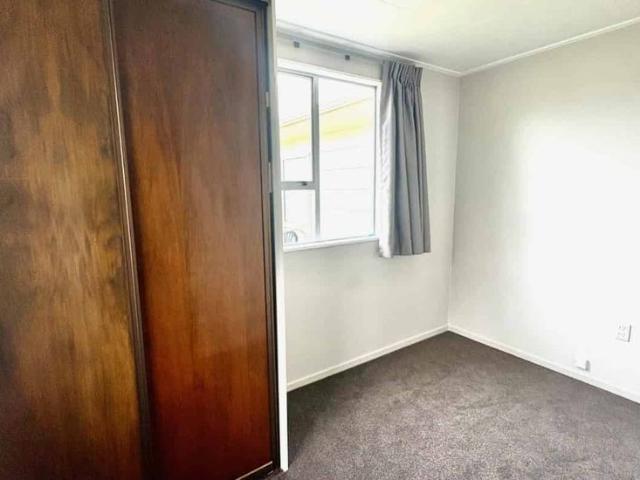 Apartment for rent in Fairdown, West Coast