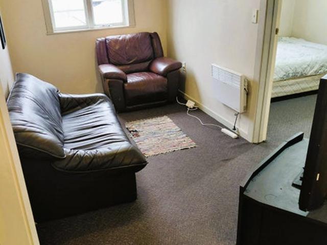 Apartment for rent in Fairdown, West Coast